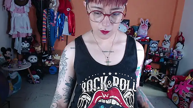 MissMiia2 online show from July 2026 01:14:01 PM