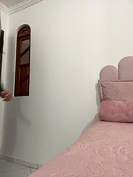 cleolimahot3 online show from October 2025 06:37:01 PM