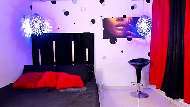 Snapshot of walton_victoria chatting on March 2025 12:18:01 AM walton victoria online show from March 2025 12:18:01 AM