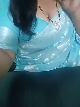 Snapshot of your-sameera chatting on June 2026 05:03:02 AM your-sameera online show from June 2026 05:03:02 AM