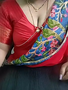 Snapshot of your-sameera chatting on July 2026 05:05:01 AM your-sameera online show from July 2026 05:05:01 AM
