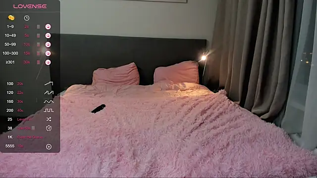 Snapshot of jesssicamooon chatting on November 2025 08:29:02 PM jesssicamooon online show from November 2025 08:29:02 PM