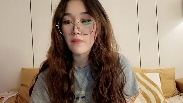 Jennatyan online show from May 2026 09:28:01 AM