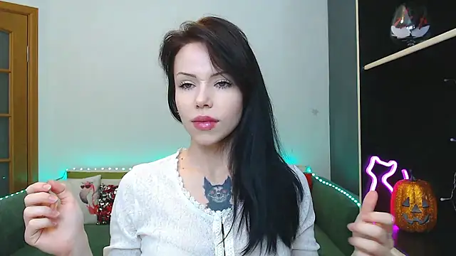 Snapshot of VeronaHope chatting on December 2024 07:25:01 AM VeronaHope online show from December 2024 07:25:01 AM