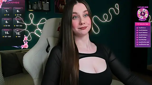 Snapshot of katie_taylorr chatting on December 2025 09:42:02 PM katie taylorr online show from December 2025 09:42:02 PM