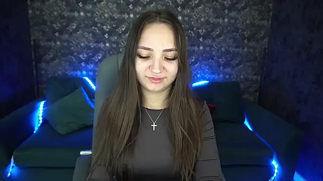 Snapshot of ElysLunar chatting on December 2024 01:11:02 PM ElysLunar online show from December 2024 01:11:02 PM