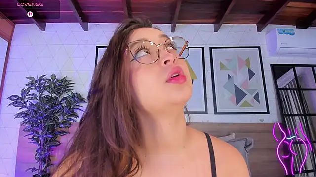 MiaKay1 online show from January 2026 03:33:01 AM