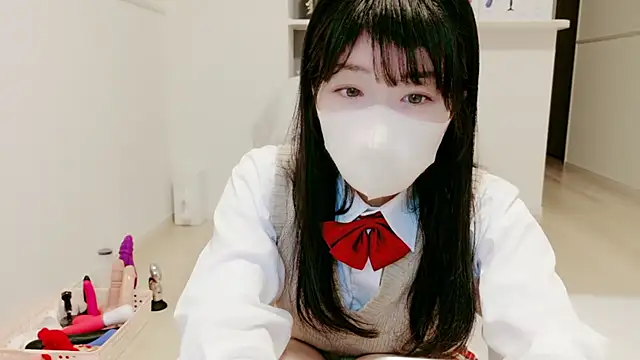 IORio2 online show from November 2025 06:08:01 PM