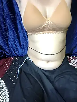 kaveerpooja947 online show from March 2026 04:35:01 PM