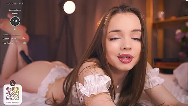 Snapshot of Miss_miracle chatting on March 2025 06:45:02 PM Miss miracle online show from March 2025 06:45:02 PM