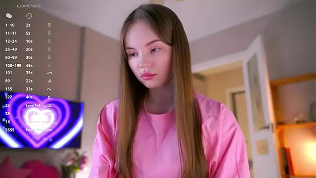 Snapshot of Miss_miracle chatting on May 2026 05:32:02 PM Miss miracle online show from May 2026 05:32:02 PM