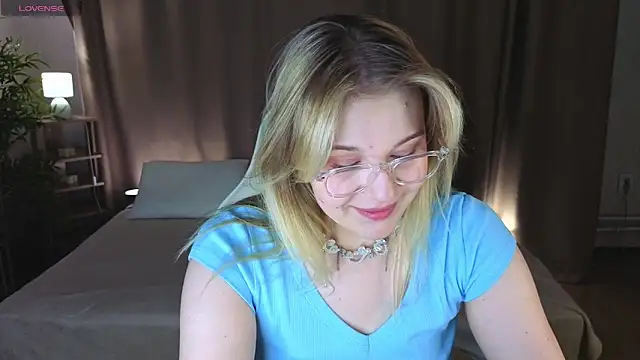 Colleen Blake online show from April 2026 05:00:02 PM