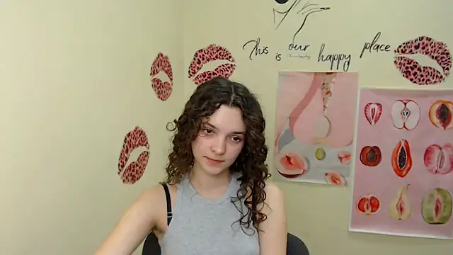  SusieSu  online show from February 2025 10:26:02 AM