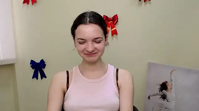  SusieSu  online show from February 2025 10:28:01 AM