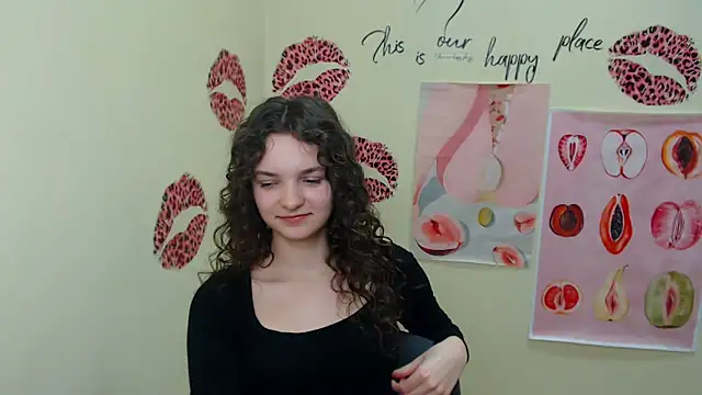  SusieSu  online show from February 2025 04:37:02 PM