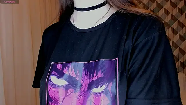 EvaBradley online show from March 2025 03:59:01 PM