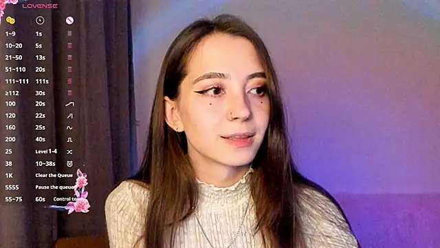 EvaBradley online show from October 2025 05:44:02 PM