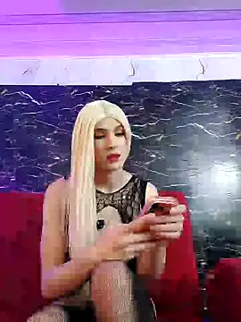 crislingery dolli online show from May 2026 01:16:02 PM