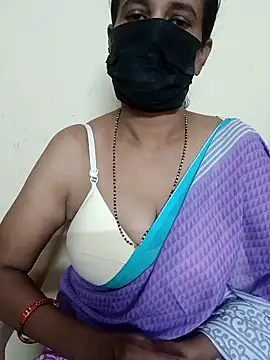 Snapshot of akshara_22 chatting on December 2024 01:45:02 PM akshara 22 online show from December 2024 01:45:02 PM