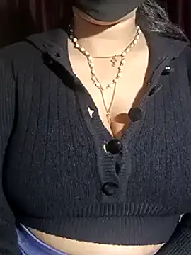 Anamika Kapoor online show from February 2025 11:04:02 PM