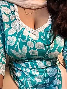 Anamika Kapoor online show from September 2025 01:29:02 AM