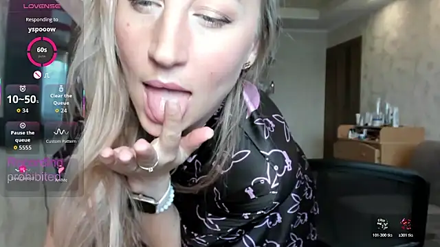 lady Nati online show from May 2026 12:57:02 PM
