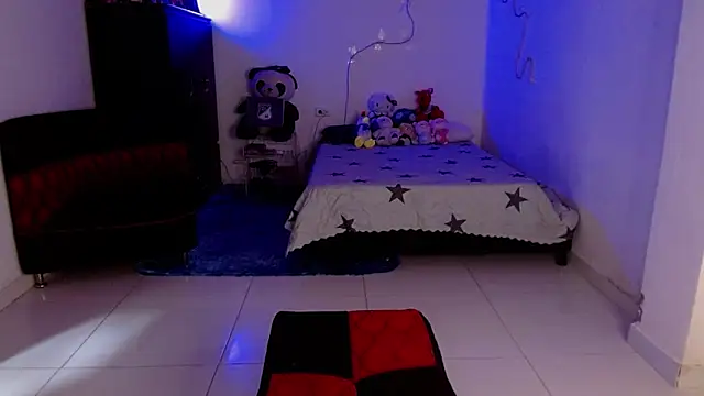 Chelsea  2 online show from April 2026 05:35:01 PM