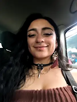 Lila Desiree online show from May 2026 10:39:01 PM
