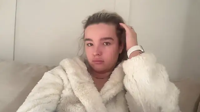 maisiesmithx online show from November 2025 10:21:01 AM