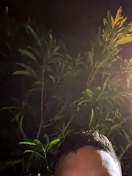 Snapshot of Erick-90 chatting on October 2025 04:55:02 AM Erick-90 online show from October 2025 04:55:02 AM