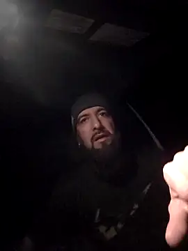 Beardedtattood online show from December 2025 07:48:02 AM