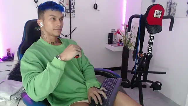 Leonard Price online show from February 2025 07:37:02 AM