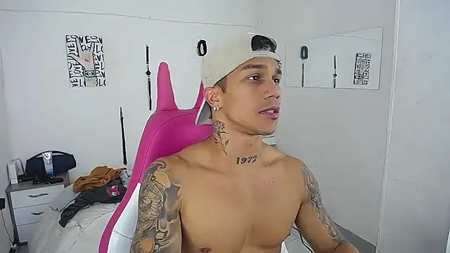 Leonard Price online show from January 2026 03:32:01 AM