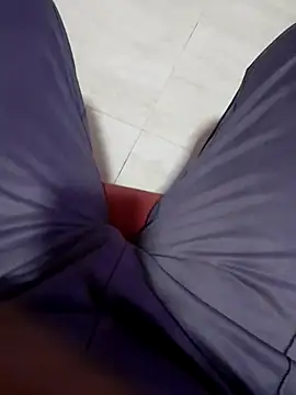 SuranSexy33 online show from February 2025 01:02:01 PM