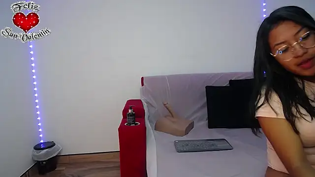 ricura mily online show from March 2025 01:47:02 AM