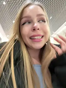 Snapshot of mur_girl chatting on January 2025 11:11:01 AM mur girl online show from January 2025 11:11:01 AM