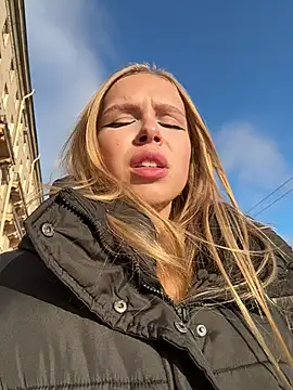 Snapshot of mur_girl chatting on January 2025 08:46:02 AM mur girl online show from January 2025 08:46:02 AM