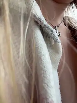 Snapshot of mur_girl chatting on September 2025 11:09:01 AM mur girl online show from September 2025 11:09:01 AM