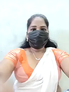 Snapshot of MaaliiiPonuTamil chatting on November 2025 01:28:01 AM MaaliiiPonuTamil online show from November 2025 01:28:01 AM