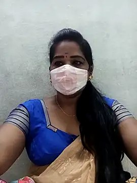 Snapshot of MaaliiiPonuTamil chatting on February 2026 02:07:02 AM MaaliiiPonuTamil online show from February 2026 02:07:02 AM