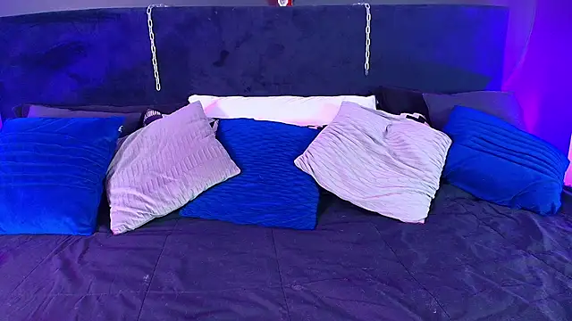 Snapshot of Aylen_darkmoor chatting on March 2026 07:33:01 PM Aylen darkmoor online show from March 2026 07:33:01 PM