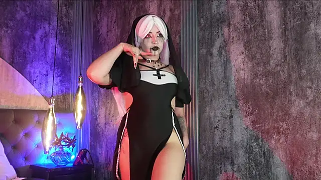 Aylen darkmoor online show from July 2026 06:43:01 PM