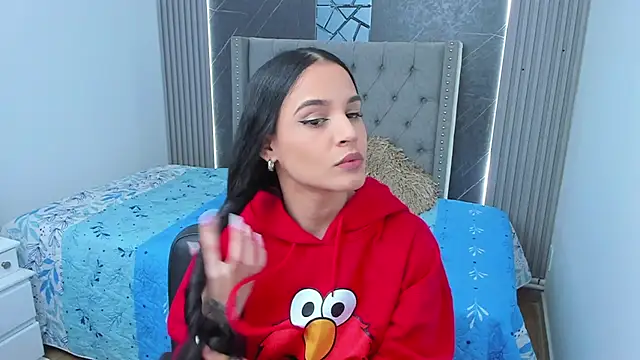 Snapshot of Susieeve chatting on January 2025 09:25:02 PM Susieeve online show from January 2025 09:25:02 PM