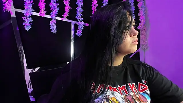 Victoria Rossy online show from September 2025 07:51:02 PM