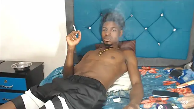 Snapshot of jaycolinss chatting on March 2025 04:58:02 PM jaycolinss online show from March 2025 04:58:02 PM