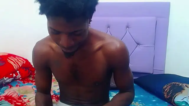 Snapshot of jaycolinss chatting on September 2025 10:00:01 PM jaycolinss online show from September 2025 10:00:01 PM