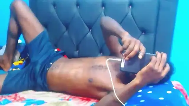 Snapshot of jaycolinss chatting on November 2025 07:40:02 AM jaycolinss online show from November 2025 07:40:02 AM