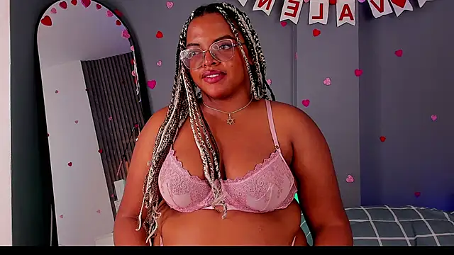 Snapshot of conielaurenth chatting on February 2025 12:02:01 AM conielaurenth online show from February 2025 12:02:01 AM