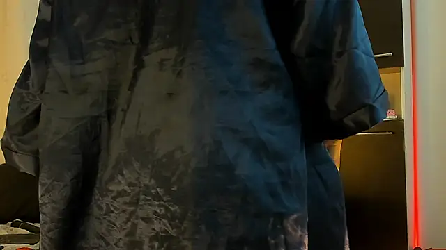 Snapshot of conielaurenth chatting on December 2025 10:54:01 AM conielaurenth online show from December 2025 10:54:01 AM