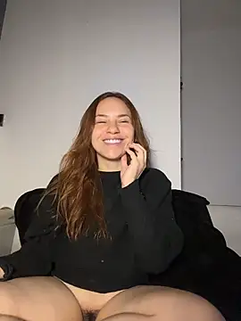 AgnesCampp online show from October 2025 10:11:02 PM